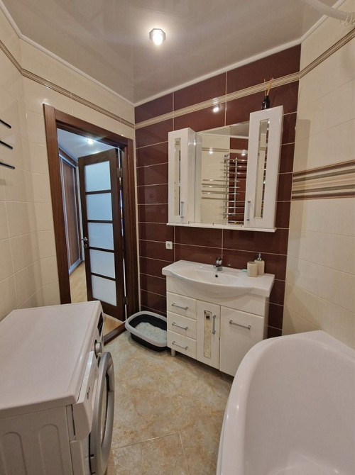 Простора 2кімнатна квартира в самому центрі міста Кременчуг - изображение 1