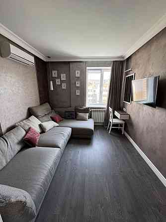 Продажа 2х комнатная квартира 4/10 автнономное отопление Сенявина 154 Херсон