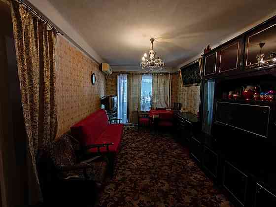 ПРОДАМ 3-х кімнатну квартиру по вул. Українскій Запорожье