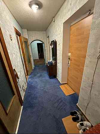 Продам 4х комнатную квартиру 10мкр(Набережная) Каменское (Запорожская обл.)