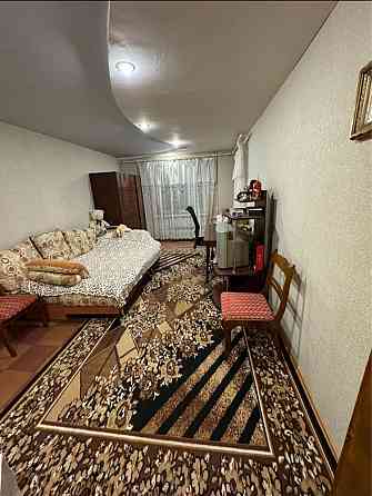 Продам 4х комнатную квартиру 10мкр(Набережная) Каменское (Запорожская обл.)