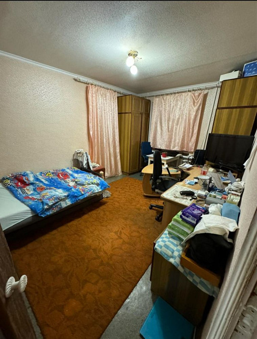 Продам 4х комнатную квартиру 10мкр(Набережная) Каменское (Запорожская обл.) - изображение 7