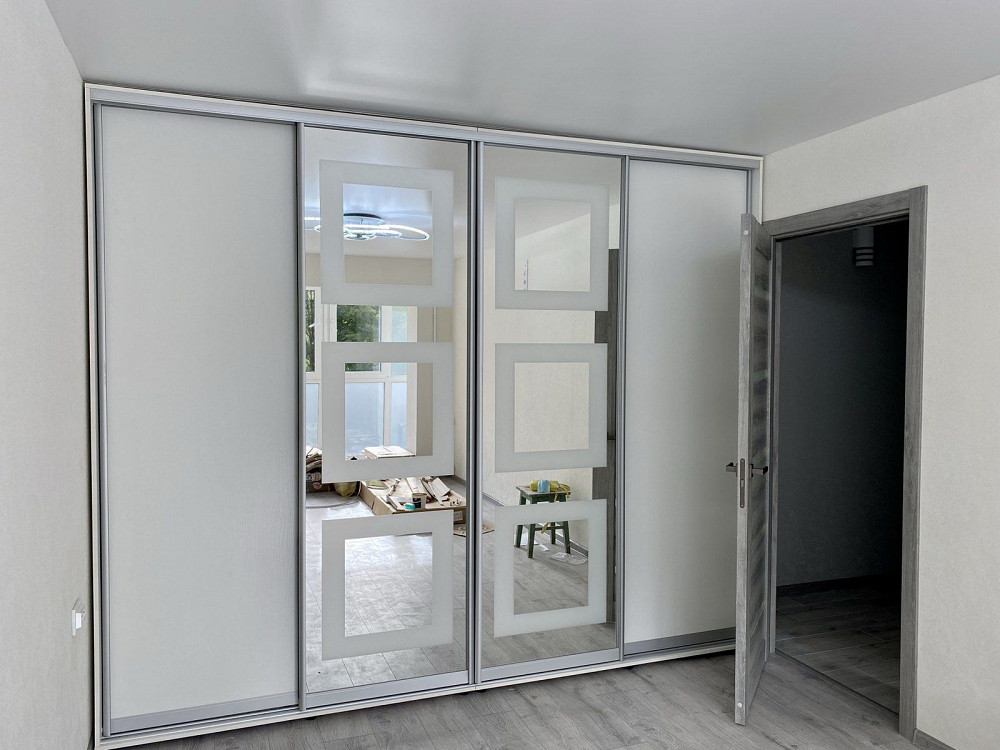 ПЕРША ЗДАЧА вул.Проспект Нез. ШИКАРНА 1 кімн.кв Все нове Черновцы - изображение 4