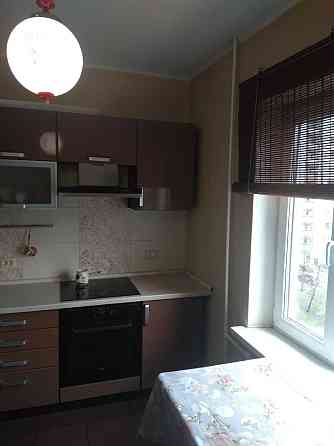 Довгостроково, 3К, Троещина, прсп. Червоної Калини 79 Киев