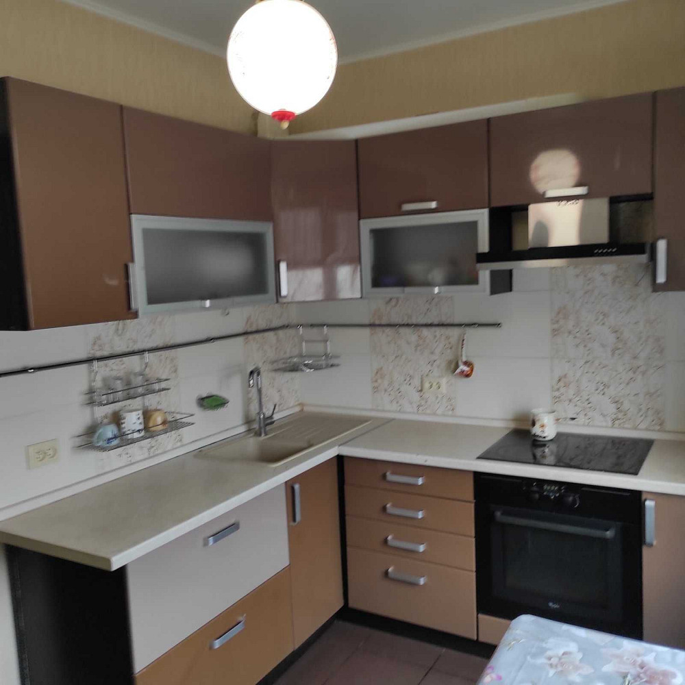 Довгостроково, 3К, Троещина, прсп. Червоної Калини 79 Киев - изображение 3