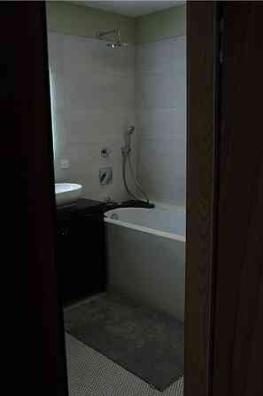 Двухрівнева квартира з панорамними вікнами на парк у Luxe House Ровно