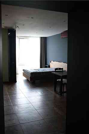 Двухрівнева квартира з панорамними вікнами на парк у Luxe House Ровно