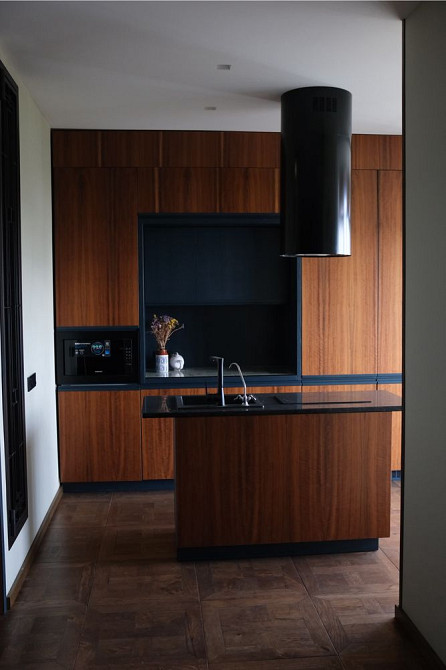 Двухрівнева квартира з панорамними вікнами на парк у Luxe House Рівне - зображення 1