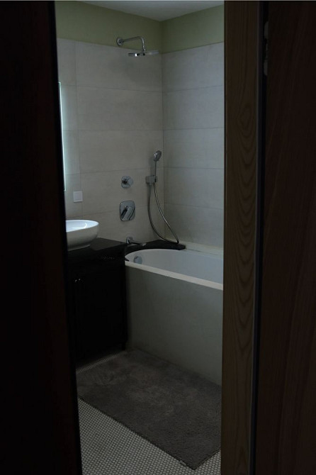 Двухрівнева квартира з панорамними вікнами на парк у Luxe House Рівне - зображення 2