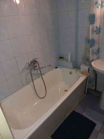 Здам 1 кімнатну на 17 кВ від хазяїна 