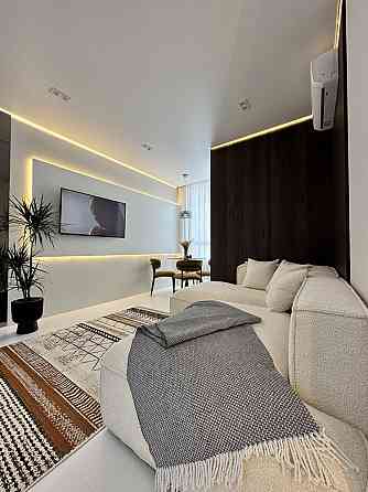 Долгосрочна Аренда Позняки ,ул. Армянская 8, ЖК Метрополия 2 Киев