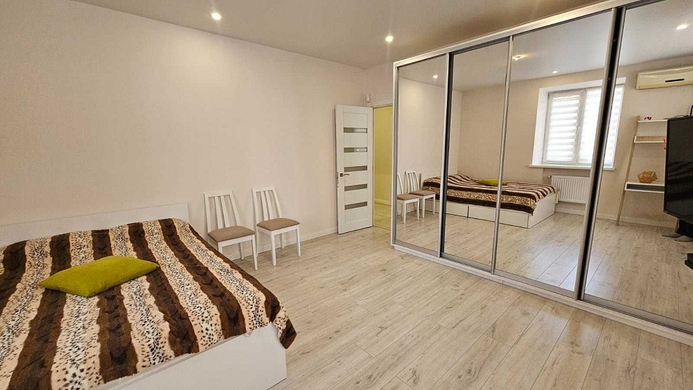 Здаю світлу 2к з паркомісцем. Центральний парк. ЖК Суворов Ирпень - изображение 7