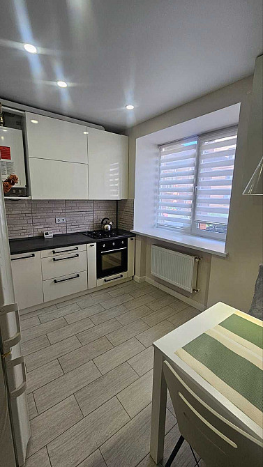 Здаю світлу 2к з паркомісцем. Центральний парк. ЖК Суворов Ирпень - изображение 2