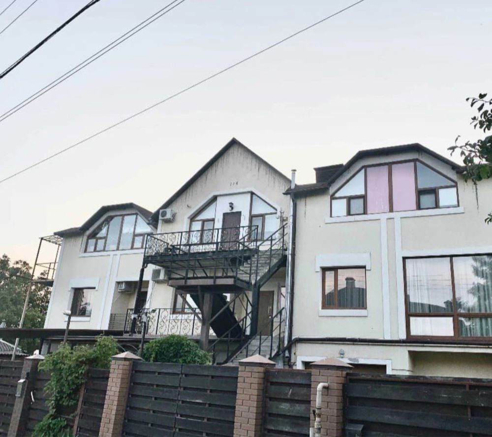 2х к.кв. возле ст. м.23 Августа. Таунхауз с отдельным входом Харьков - изображение 1