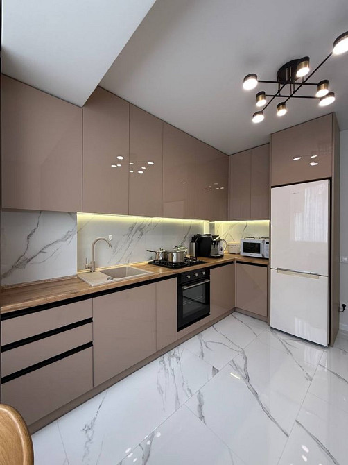 2 кім квартира з якісним ремонтом та меблями Ивано-Франковск - изображение 3