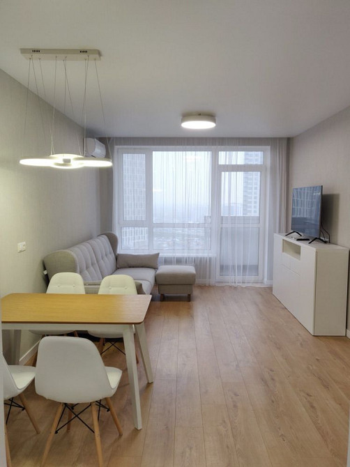 Без комісії | жк Зарічний | Осокорська 2А| метро Славутич Київ - зображення 1