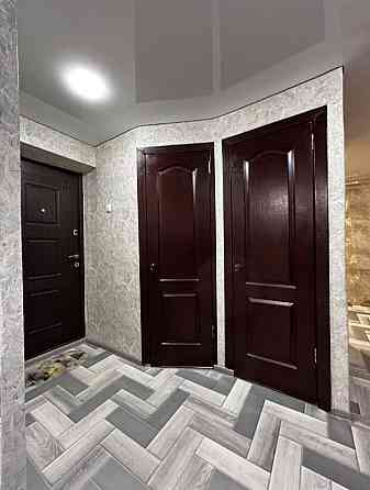 Чудова 3-кімнатна квартира, 3 поверх Каменское (Запорожская обл.)