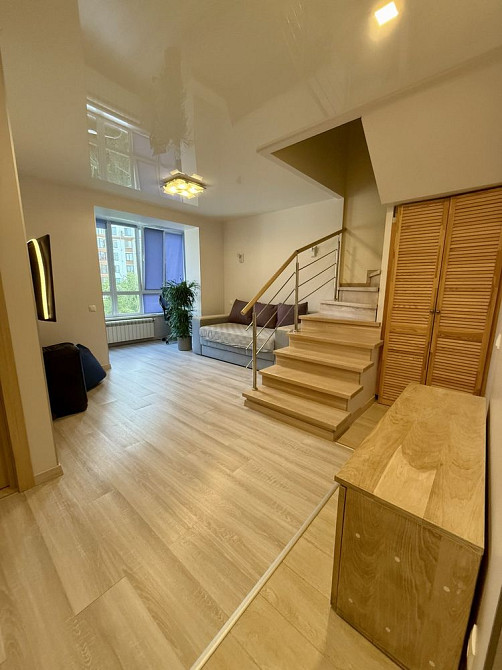 Продається 3-кімнатна двоповерхова квартира. ПБорщагівка Петропавлівська Борщагівка - зображення 2