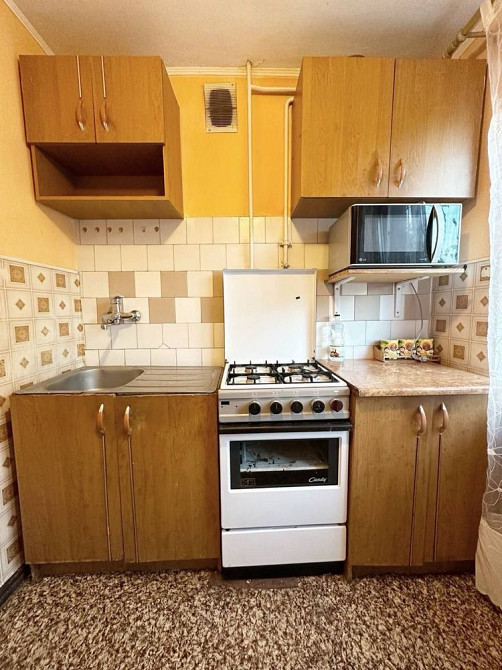 Оренда 2х кімнатна, ПРОСПЕКТ (ТЦ МАЙДАН), РОЗДІЛЬНІ кімнати, є БАЛКОН! Черновцы - изображение 2