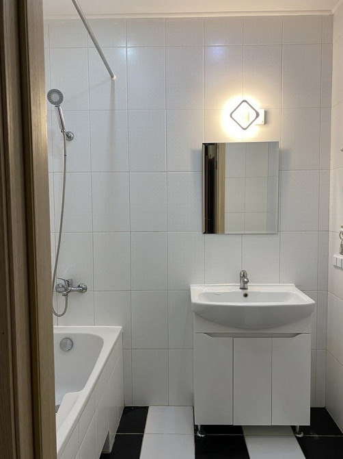 Перша здача трикімн.кв з індивід.опал. в центрі міста.Власник(без%)! Бориспіль - зображення 2