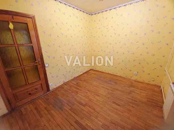 Без % Продаж 5-кімнатної квартири, вул. Васильківська, 38, поруч метро Київ