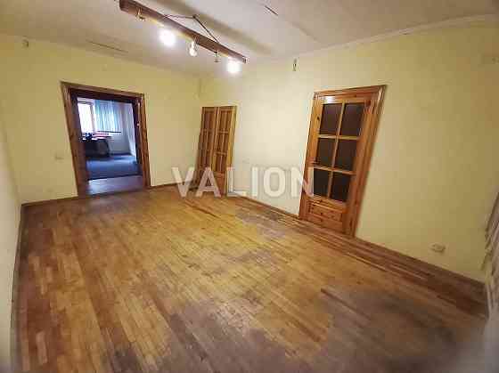 Без % Продаж 5-кімнатної квартири, вул. Васильківська, 38, поруч метро Київ