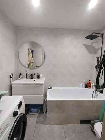 Приднепровск.Продается двухкомнатная квартира Днепр