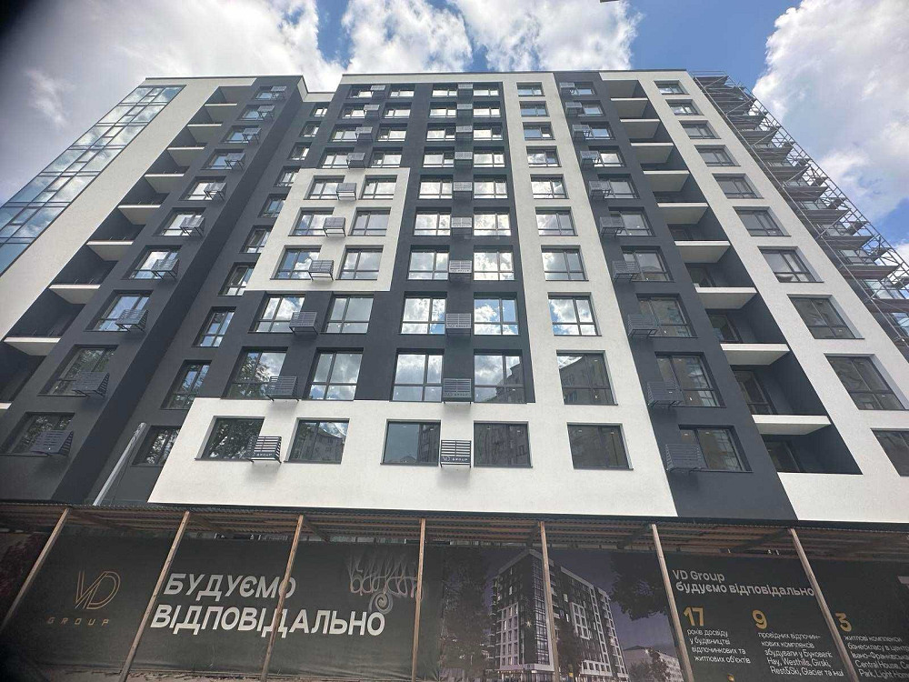 Продаю квартиру в новому житловому будинку центр Івано-Франківськ - зображення 2