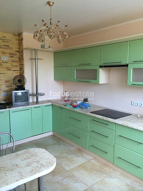 м. Червоний Хутір. ЖК Поліський. Хвильового 1. Будинок з Цегли Киев - изображение 1