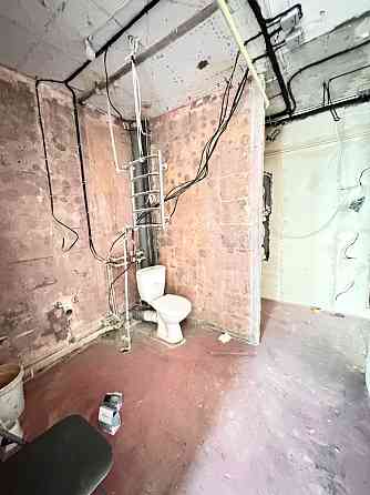 Продам 2-х квартиру район трк Украина Харьков