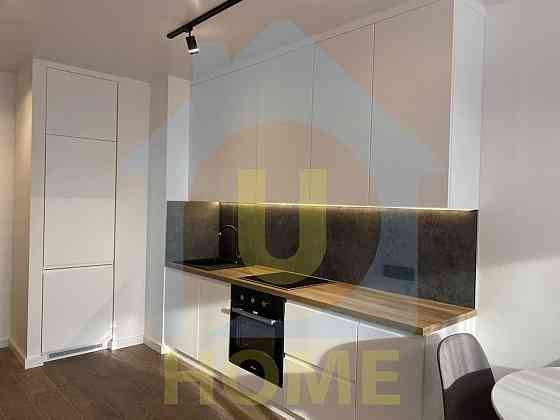 Продажа 1 к. кв. з ремонтом на Теремках по Заболотного 1б Київ