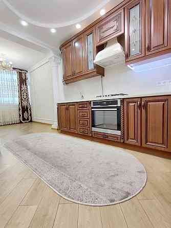 Здається 2-Х кімнатна "НОВОБУДОВА" на вул.РУСЬКА (меблі МАЙЯ). Черновцы