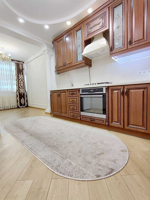 Здається 2-Х кімнатна "НОВОБУДОВА" на вул.РУСЬКА (меблі МАЙЯ). Черновцы - изображение 1