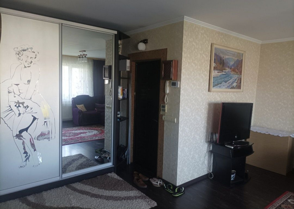 Здається трьохкімнатна район Росвигово. Мукачево - зображення 4