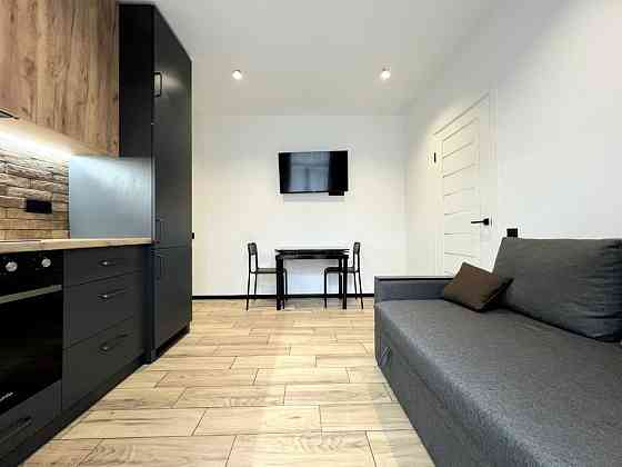 Виставковий центр, спальня + кухня-вітальня, 2 поверх, біля Лікограду. Киев