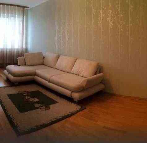 Сдам 2-х квартиру в центре  можно и  для  4-5  хлопцев на любой срок Житомир