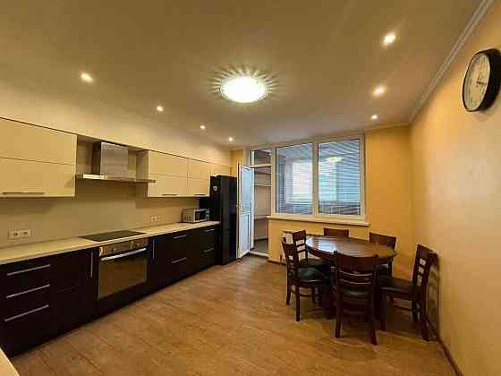 Оренда 4-кім. квартири преміум-класу 
Осокорки вул. Єлизавети Чавдар 2 Киев