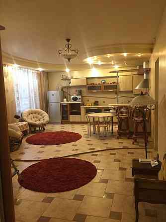 Оренда 3-х кімнатної квартири!Центр Ужгород