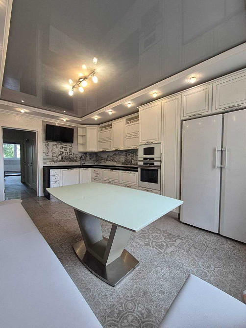 Оренда квартири Варшавський мікрорайон Киев - изображение 1