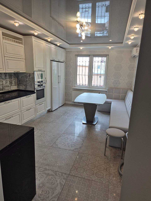 Оренда квартири Варшавський мікрорайон Киев - изображение 2