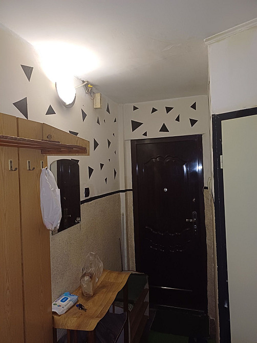 Оренда 1 кім кв вул. Хоткевича, комунальні частково. Ивано-Франковск - изображение 7