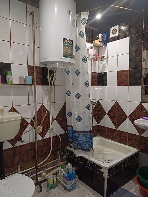 Оренда 1 кім кв вул. Хоткевича, комунальні частково. Ивано-Франковск - изображение 4