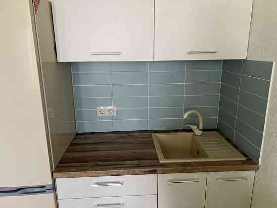 Проспект Науки 58, однокімнатна, перша сдача! Киев