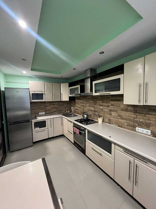 Здається 2-кімнатна квартира на вул. Гетьмана Івана Мазепи, 4 Львов - изображение 1