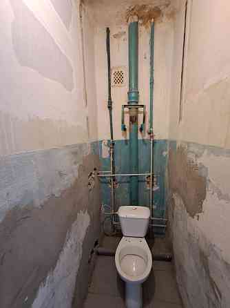 Продаж 3к кв,сталінка вул.Сімферопільська 3/2,Нова Дарниця.ЖД вокзал Київ