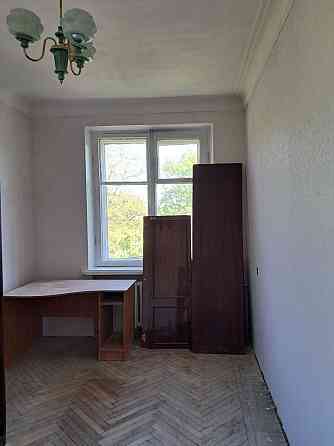 Продаж 3к кв,сталінка вул.Сімферопільська 3/2,Нова Дарниця.ЖД вокзал Київ