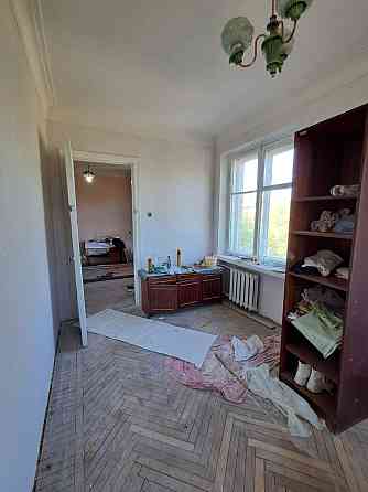 Продаж 3к кв,сталінка вул.Сімферопільська 3/2,Нова Дарниця.ЖД вокзал Київ