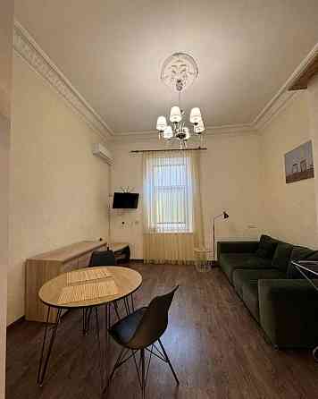 Продам однокомнатную квартиру в центре Одессы Одеса
