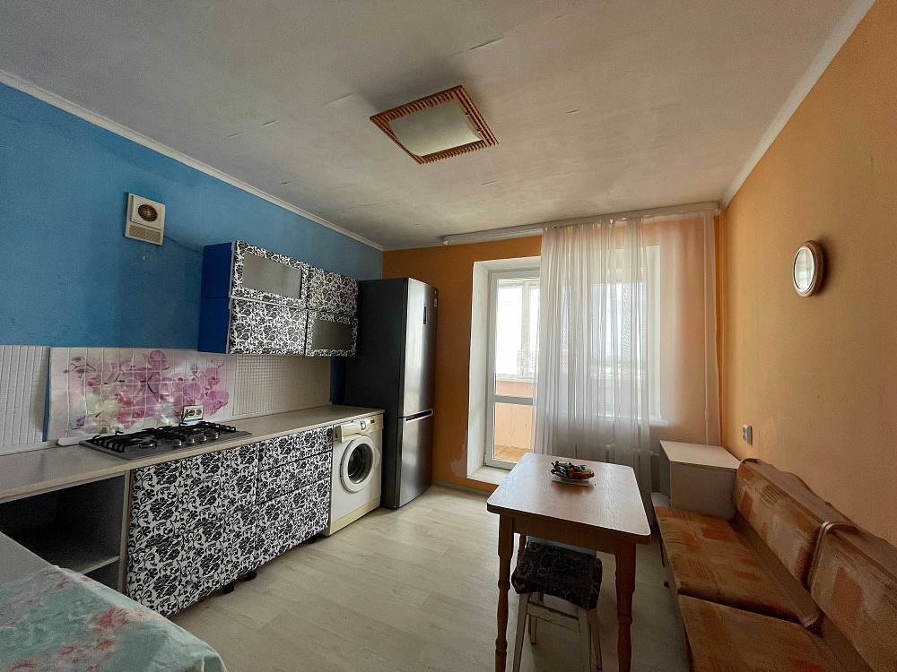 Продаж 3 кім 117 мкв Вишневе вул Машинобудівників 1 в Вишневое - изображение 2