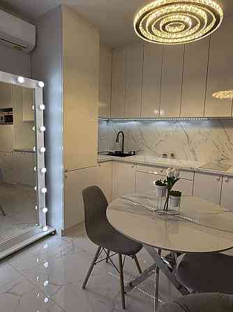 Від  хозяїна , Здам квартиру світла цукерочка  в У квартал Софіївська Борщагівка